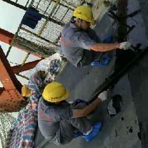 米兰网站官方站登录入口-米兰(中国)员工在做复合润滑涂层